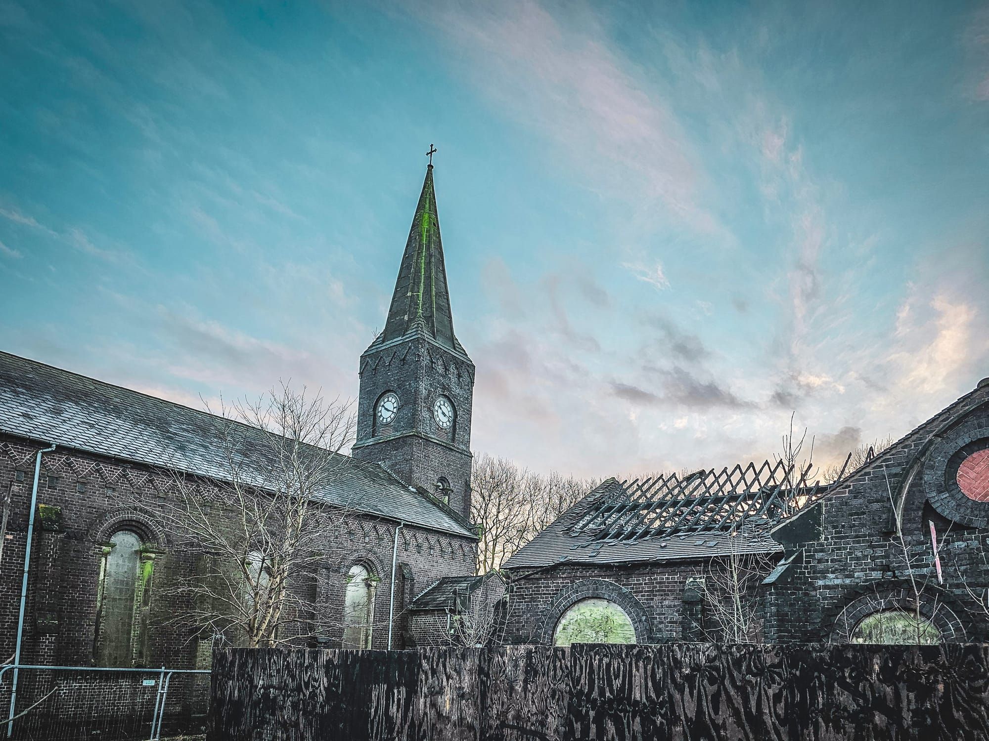 St. Johns Church (Goldenhill) — stopped public clock